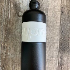 SUPREME x SIGG WATER BOTTLE - SS19